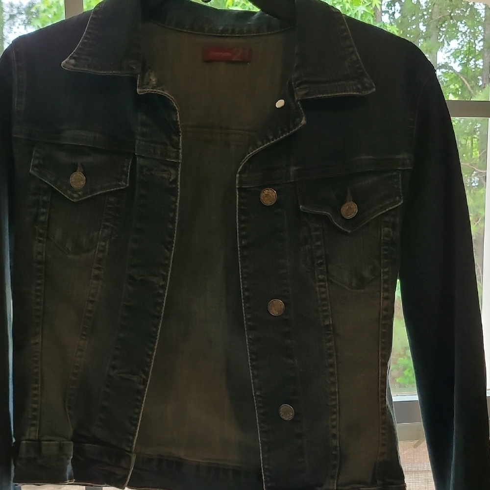 Forever 21 Black Jean Jacket Timeless Style